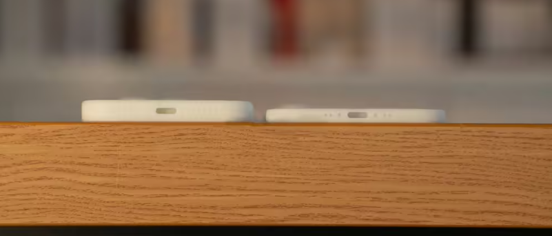 iPhone 17 Pro and Air Thickness Comparison